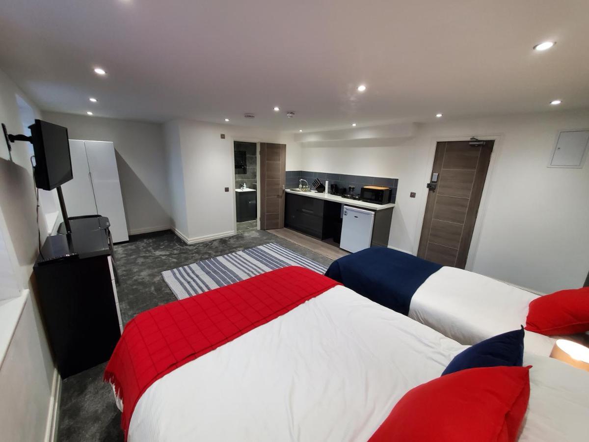 Eccles The Ashcroft Apartments Free Parking מראה חיצוני תמונה